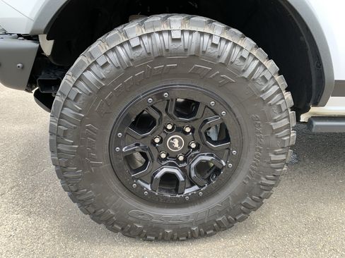 Used 2023 Ford Bronco Wildtrak AWD/4WD image 52