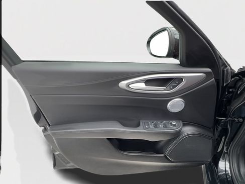 New 2026 Alfa Romeo Giulia RWD image 21