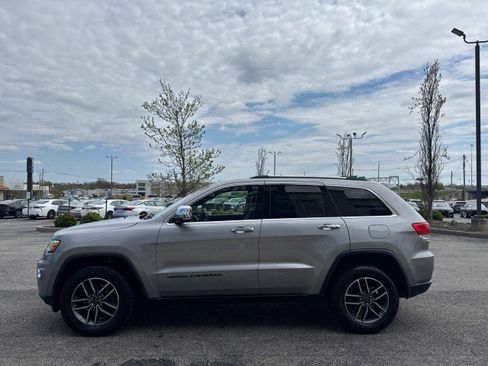 Used 2019 Jeep Grand Cherokee Limited image 14