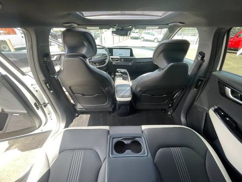 Used 2024 Kia EV6 GT-Line AWD/4WD image 37