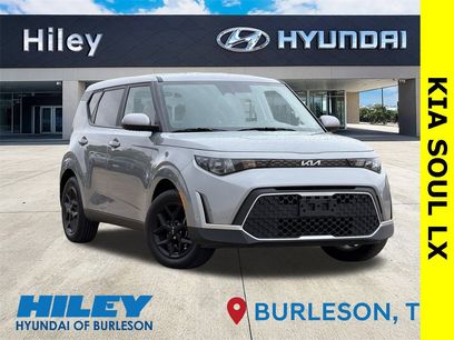 Used 2024 Kia Soul LX w/ Option Group 015