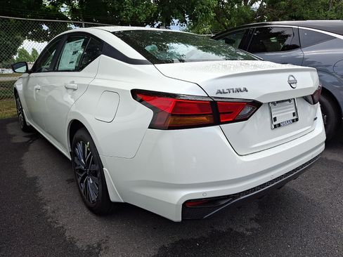 New 2026 Nissan Altima 2.5 SV AWD/4WD image 4
