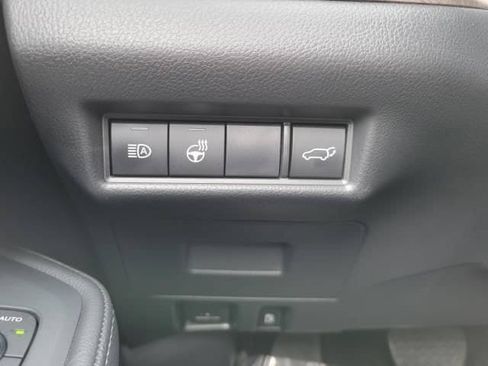 Used 2026 Toyota Grand Highlander AWD image 15