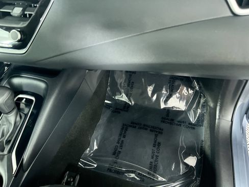 Used 2024 Toyota Corolla LE FWD image 31