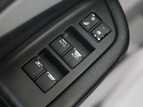 Used 2016 Honda Pilot LX image 47