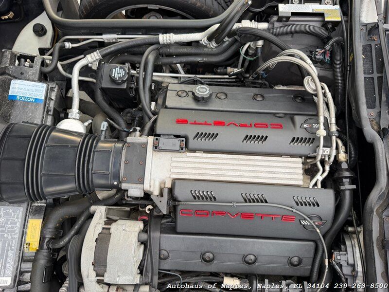 Used 1993 Chevrolet Corvette Coupe RWD image 38