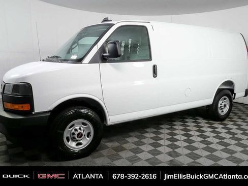 New 2025 GMC Savana 2500 w/ Driver Convenience Package RWD image 21