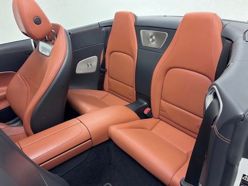 Certified 2022 Mercedes-Benz SL 63 AMG 4MATIC image 17