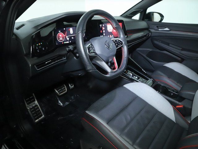 Used 2024 Volkswagen GTI SE FWD image 17