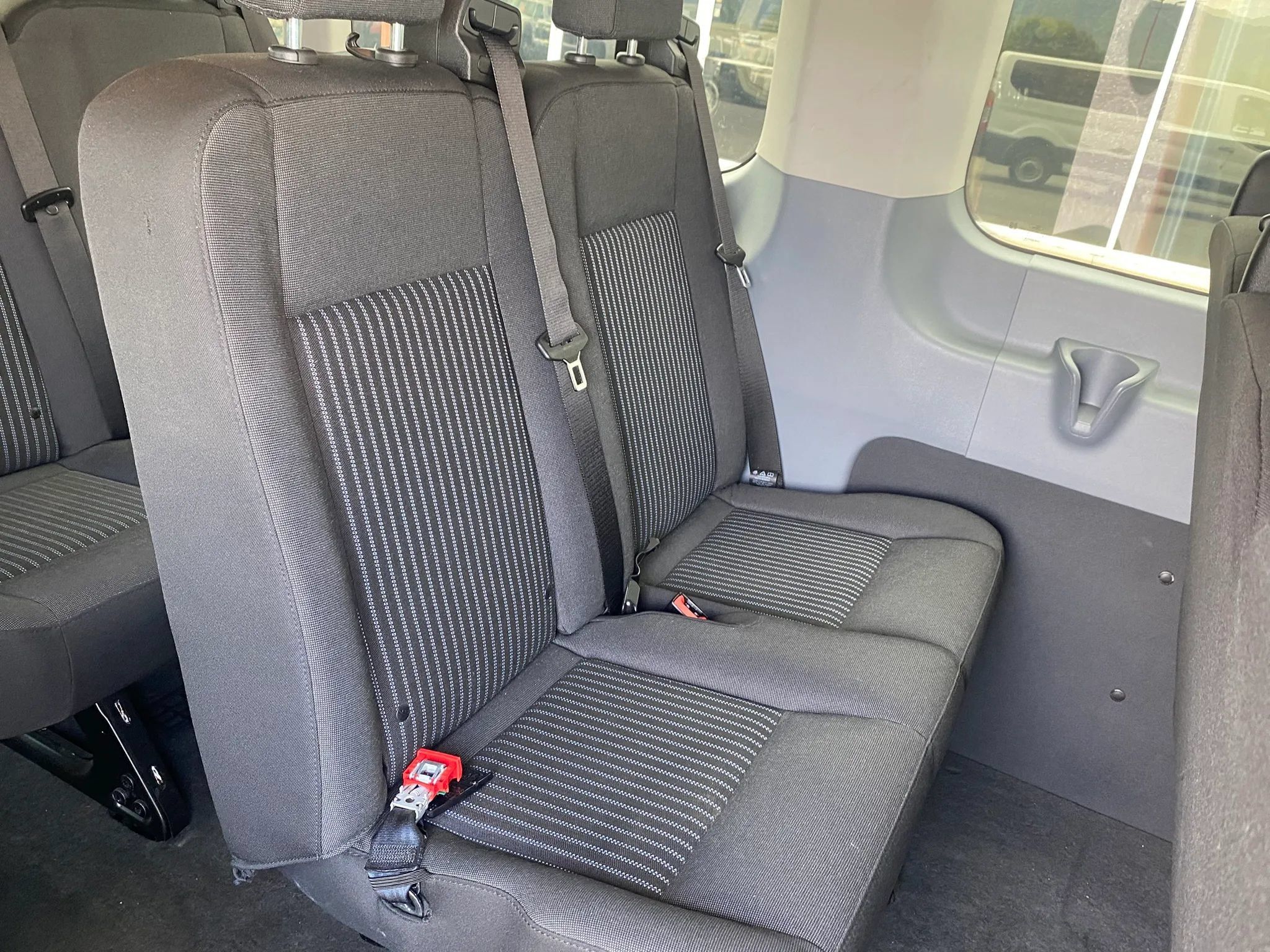 Used 2018 Ford Transit 350 XL RWD image 28