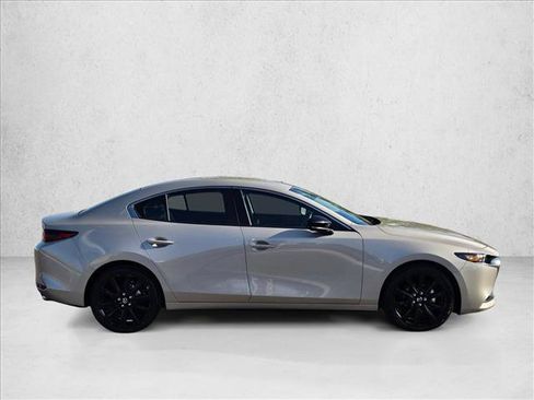 Used 2025 MAZDA MAZDA3 s FWD image 4