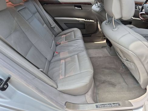 Used 2010 Mercedes-Benz S 550 image 18