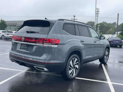 New 2026 Volkswagen Atlas SE FWD image 7