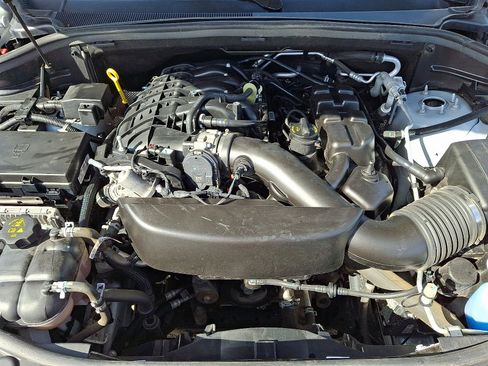 Used 2024 Dodge Durango GT image 28