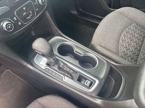 Used 2023 Chevrolet Equinox LT image 26