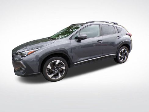 Used 2024 Subaru Crosstrek 2.5i Limited w/ Crosstrek Mirror Package AWD/4WD image 3