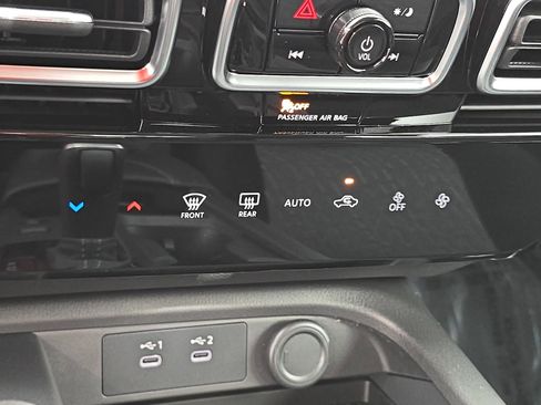 New 2026 Nissan Sentra SV w/ Floor Mat Package FWD image 23