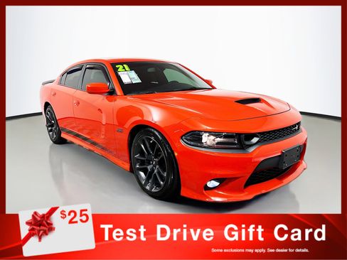 Used 2021 Dodge Charger Scat Pack RWD image 1