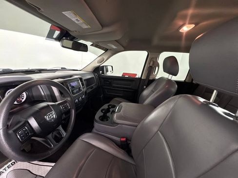 Used 2019 RAM 1500 Tradesman w/ Chrome Plus Package RWD image 14