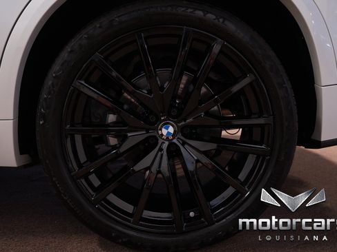 Used 2022 BMW X5 sDrive40i w/ M Sport Package RWD image 20