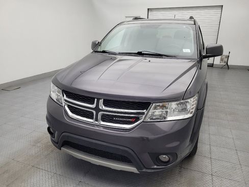 Used 2017 Dodge Journey SXT w/ Premium Group FWD image 15