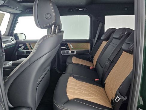 New 2026 Mercedes-Benz G 550 image 16