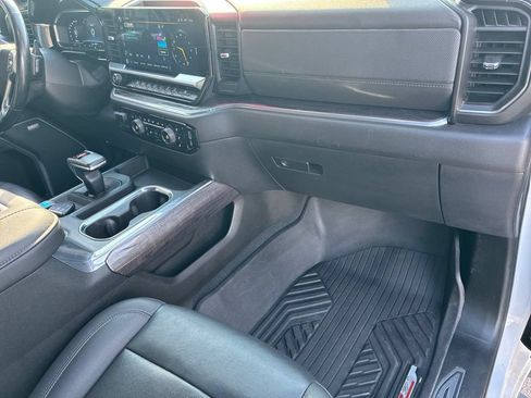 Used 2022 Chevrolet Silverado 1500 LTZ AWD/4WD image 20