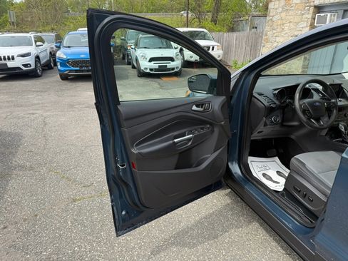 Used 2019 Ford Escape SE AWD/4WD image 29
