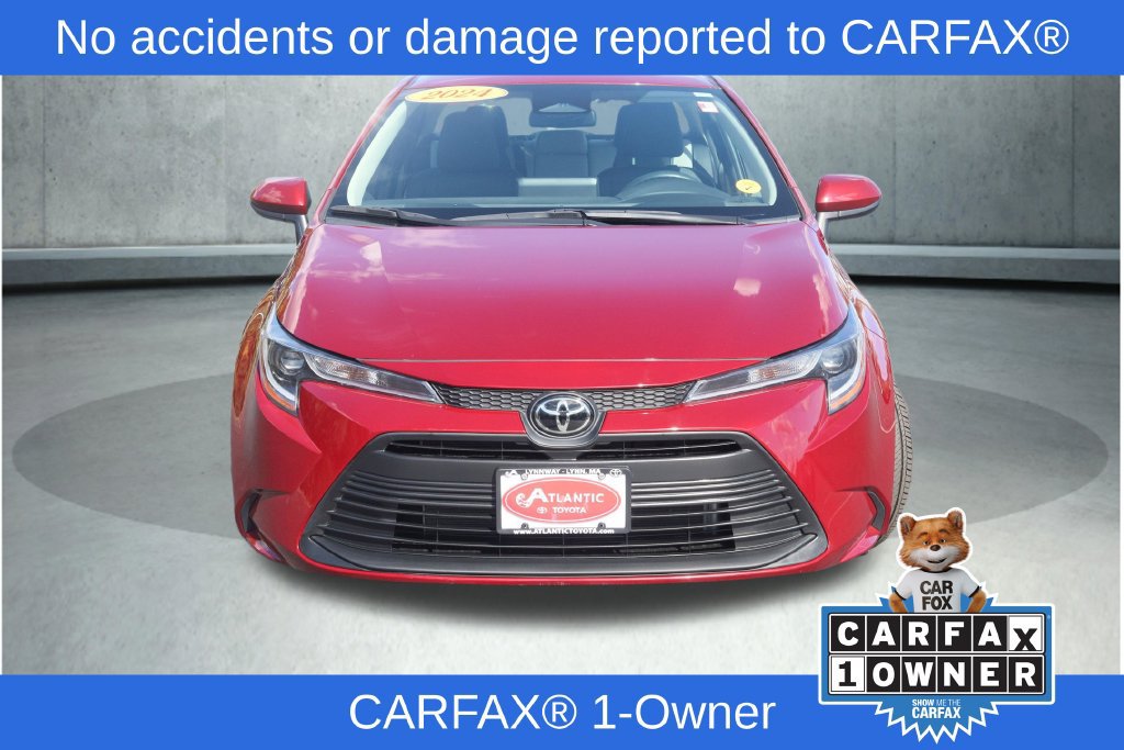 Used 2024 Toyota Corolla LE FWD image 2