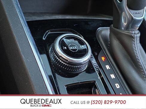 Used 2024 GMC Canyon Elevation w/ Convenience Package image 24