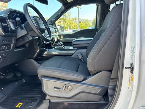 Used 2022 Ford F150 XLT w/ Equipment Group 302A High RWD image 17