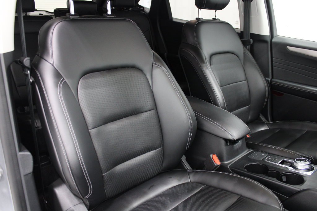 Used 2022 Ford Escape SEL AWD/4WD image 27