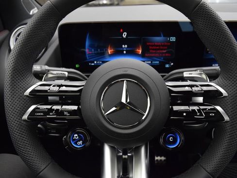 New 2026 Mercedes-Benz GLA 35 AMG 4MATIC image 23