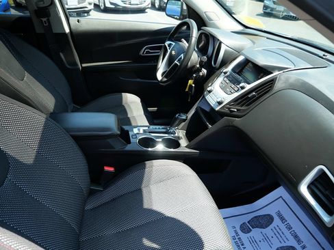 Used 2017 Chevrolet Equinox LT w/ Convenience Package AWD/4WD image 27