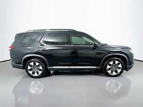 Used 2026 Honda Pilot Touring image 4