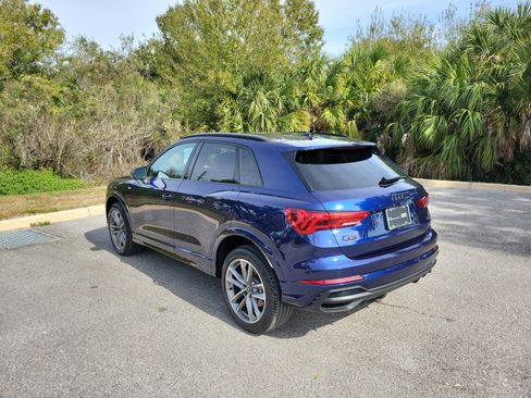 Used 2025 Audi Q3 2.0T Premium w/ Convenience Package image 6