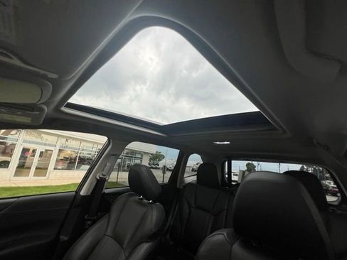 Used 2023 Subaru Forester Touring AWD/4WD image 23