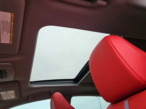 Used 2024 Toyota Camry XSE w/ Navigation Package image 16