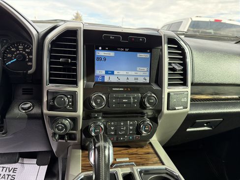 Used 2018 Ford F150 Lariat w/ Equipment Group 501A Mid image 15