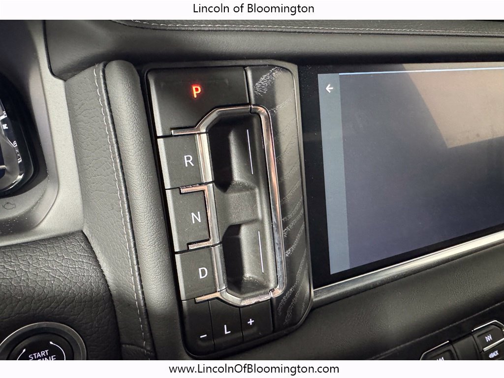 Used 2024 GMC Yukon XL Denali AWD/4WD image 20