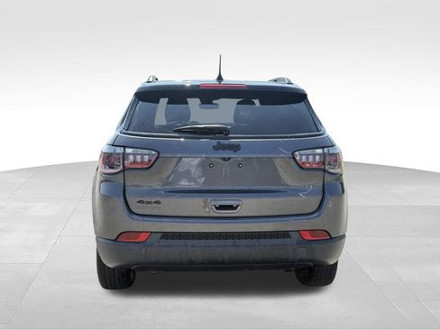 Used 2023 Jeep Compass Latitude w/ Sun and Sound Group AWD/4WD image 23