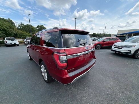 Used 2019 Ford Expedition Limited w/ Equipment Group 302A RWD image 16