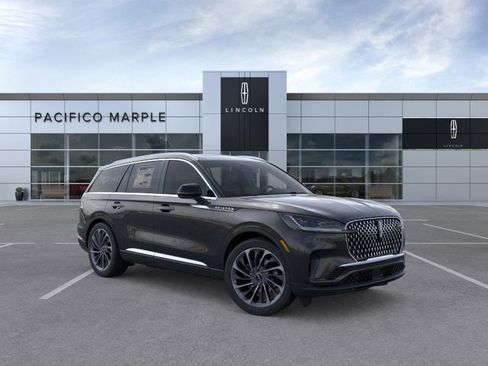 New 2026 Lincoln Aviator Reserve image 7
