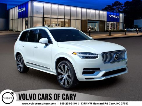 Used 2025 Volvo XC90 T8 Plus w/ Protection Package AWD/4WD image 1