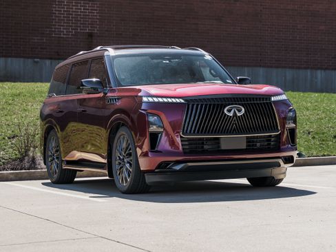 Used 2025 INFINITI QX80 Autograph w/ Autograph Exterior Package AWD/4WD image 1