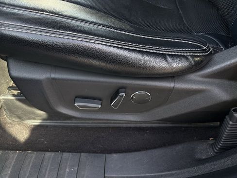 Certified 2018 Ford F150 Lariat image 11