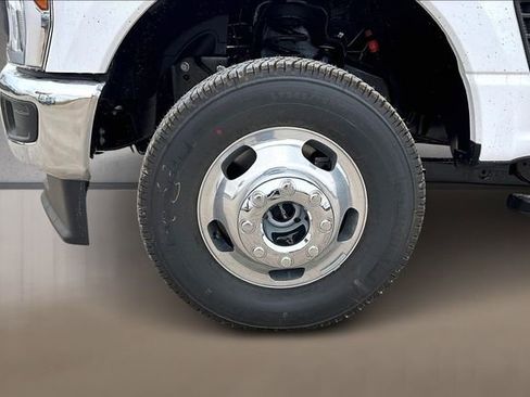 New 2026 Ford F350 XL w/ 360-Degree Camera Package image 12