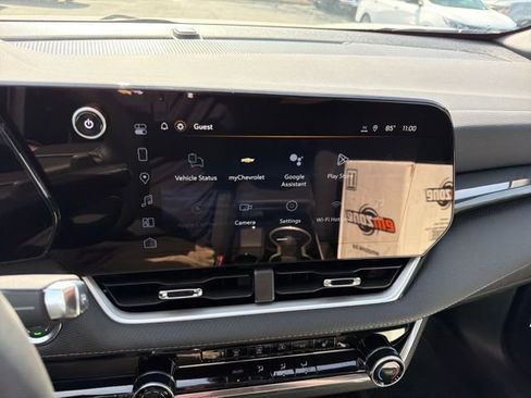 New 2026 Chevrolet Equinox LT w/ Safety and Technology Package FWD image 25