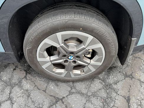 Used 2024 BMW X1 xDrive28i w/ Technology Package AWD/4WD image 11