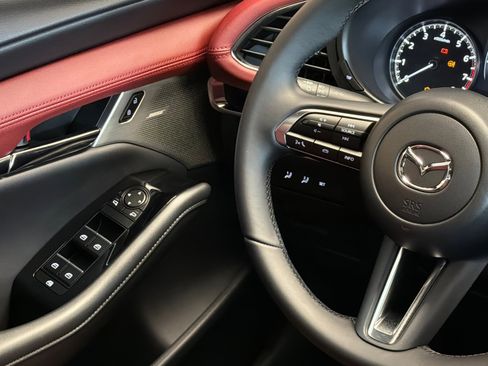 New 2026 MAZDA MAZDA3 2.5 S Hatchback w/ Premium Pkg image 20